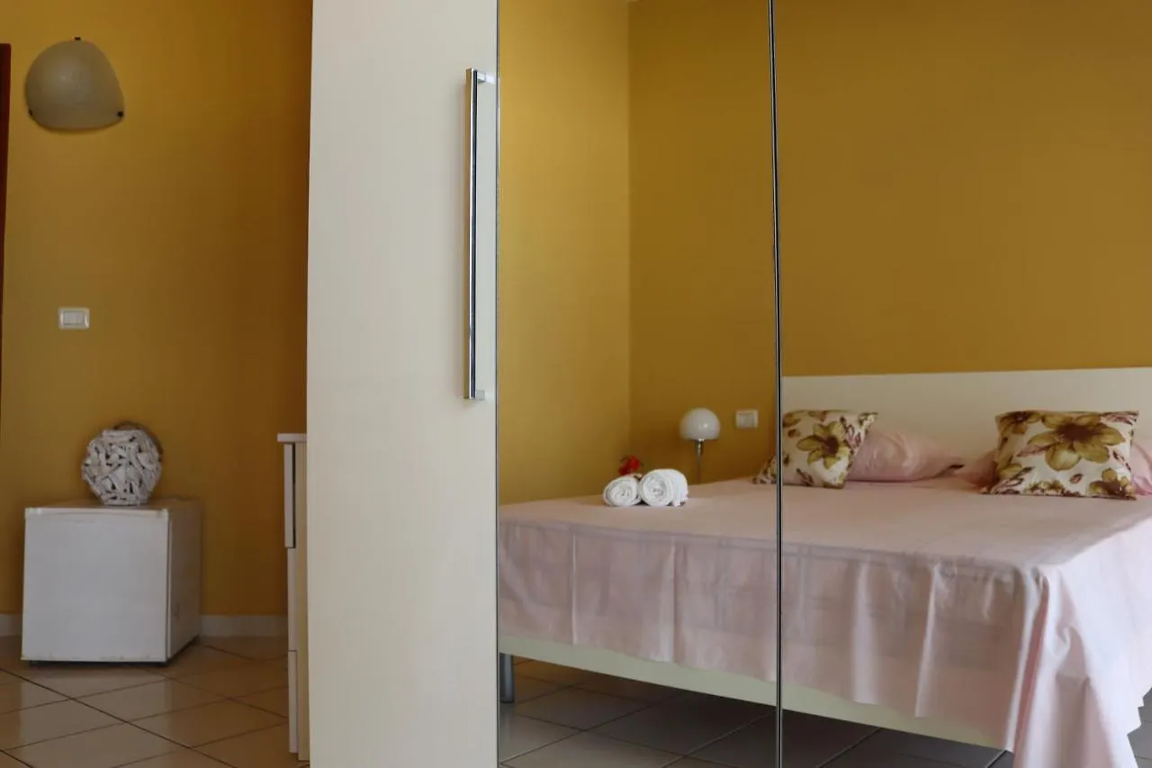 Holidays Praia Chaves Boavista Bed & Breakfast
