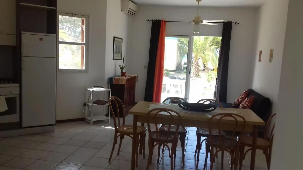 Holidays Praia Chaves Boavista Bed & Breakfast